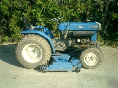 Mitsubishi MT372D 4X4 diesel tractor + belly mower nice