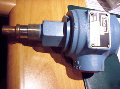 Temperature regulating valve, amot controls 2470B11CO