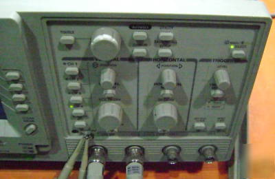 Tektronix tas 475 100MHZ four channel oscilloscope