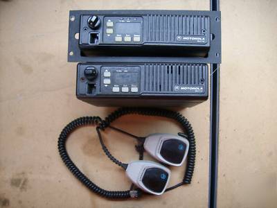2 motorola maxtrac uhf radio - 25 watt models