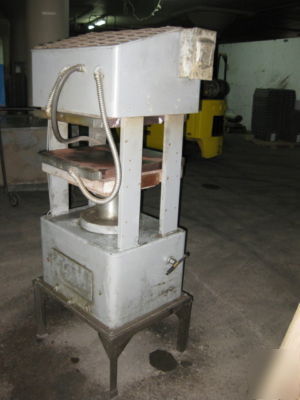 Dake 75 ton heated platen slab press 19