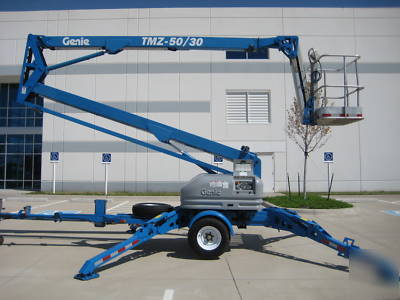 Genie TMZ50/30 boom lift tz 50 towable w/ small crane
