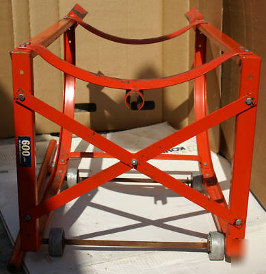 Rotating drum cart--move and store 55 gal. drums easily
