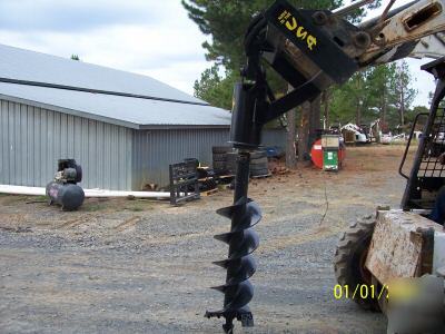 Skid steer auger post hole digger attachment w/ 6