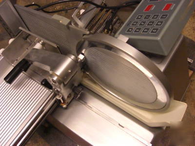 Deli slicer hobart 3100 automatic slicer used