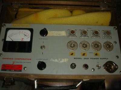 Endevco model 2621 piesoelectric instrumentation amp