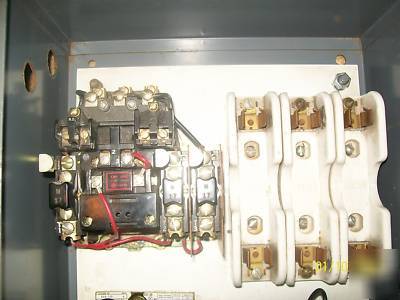 Size 0 & 00 magnetic motor starters in cabinet by a & b