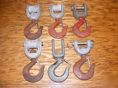 Crosby swivel hooks with safety latches