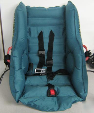 Ep+r responder epr 70 inflatable pediatric car seat