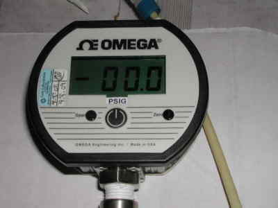 Omega dpg-1001B-100 digital pressure gauge 0-100 psi
