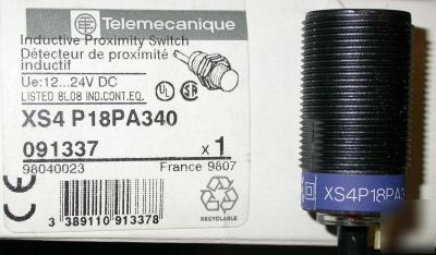 Telemecanique XS4P18PA340 inductive proximity sensor sw