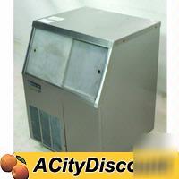 Used crystal tips 200LB under counter ice machine maker