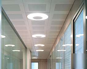 Recessed ceiling luminaire for indirect diffused fluore
