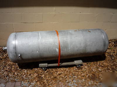 Stainless steel 110 gallon pressure tank