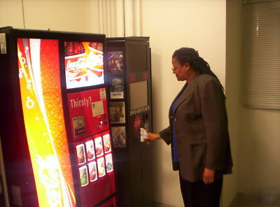 New dvd rental kiosk machine ** ** - clearance sale