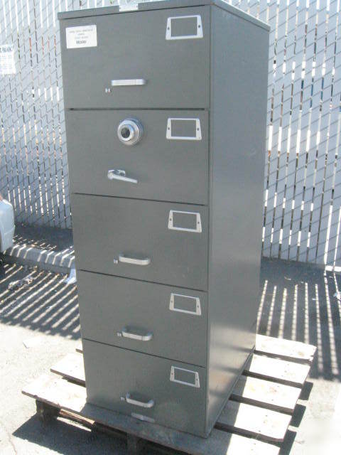 Mosler gsa 5-drawer file cabinet legal security safe (a