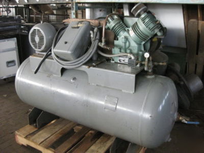 Air compressor 5 hp two stage horizontal 80 gallon tank