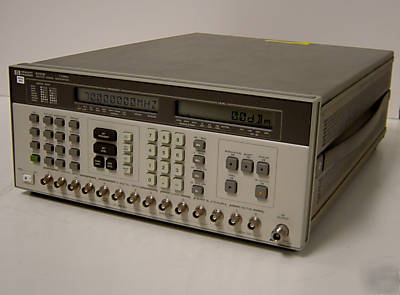 Hp 8782B vector signal generator, 1 mhz-250 mhz