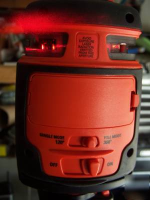 Black & decker 360 degree laser self leveling BDL300S