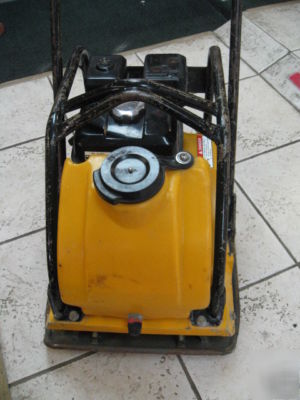 Mmd PC800 plate compactor w/ water tank / 5.5HP honda