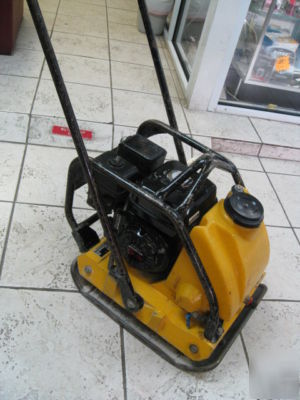 Mmd PC800 plate compactor w/ water tank / 5.5HP honda