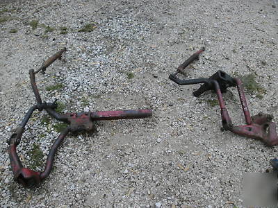 Farmall cub~ 144 cultivators front & back complete set