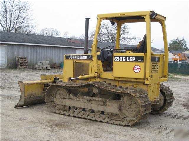 John deere 650G lpg dozer 18