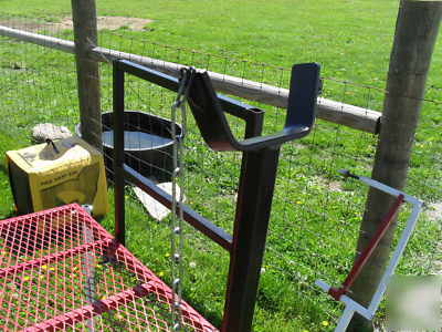 Goat sheep hoof trimming fitting stand headpiece 