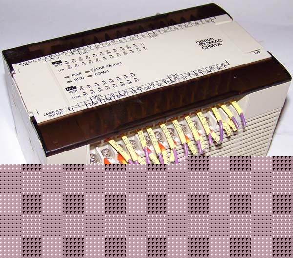 Omron CPM1A-40CDR-a programmable controller plc /24V