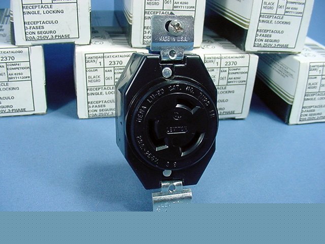 10 leviton L11-20 locking receptacles 20A 250V 3Ã¸