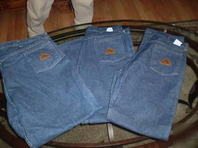  5.bulwark rf jeans and.5. rf shirts size 46X32 