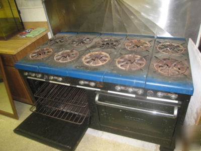 Garland gas stove / oven 10 burner range 5FT wide