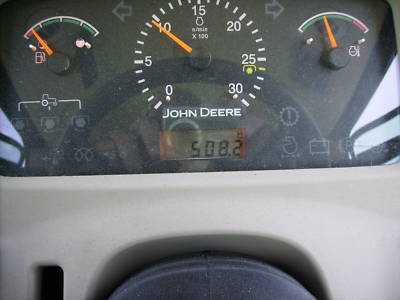 John deere 3520 w/cab & loader heat/ac/radio/cd