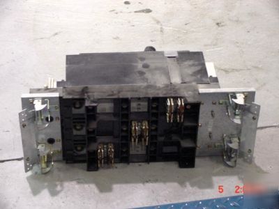 Ge spectra hi-break 800A circuit breaker SKHA36AT0800