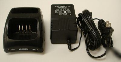 Maxon acc-400 dual slot smart charger- used