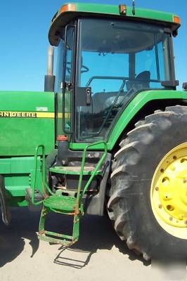 New john deere 8400 row crop tractor 225 hp, interior