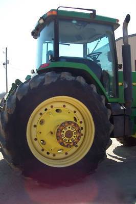 New john deere 8400 row crop tractor 225 hp, interior