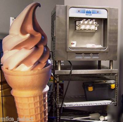 1996 taylor 162 yogurt & soft serve ice cream machine