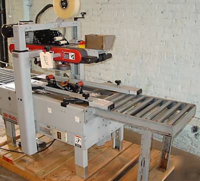 3M matic model 700A top and bottom case sealer