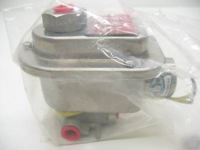 Asco WSHT8317A36 solenoid valve all ss, n.c., 3-way, Â¼