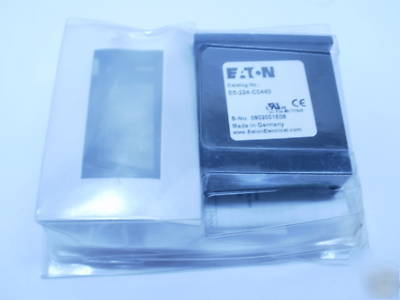 Eaton E5-224-C0440 batt powered 8 digit lcd timer B12