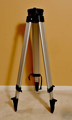 Sokkia heavy duty aluminum black tripod laser transit