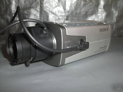 Sony ssc-DC393P exwavehad color video security camera