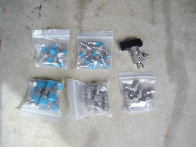 38 piece lot of swagelok ss tubing fittings