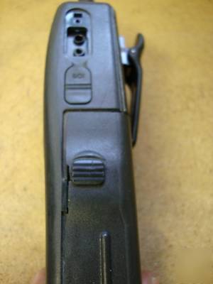 Motorola GP68 gp 68 uhf 20 channel radio ham band 