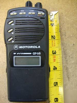 Motorola GP68 gp 68 uhf 20 channel radio ham band 