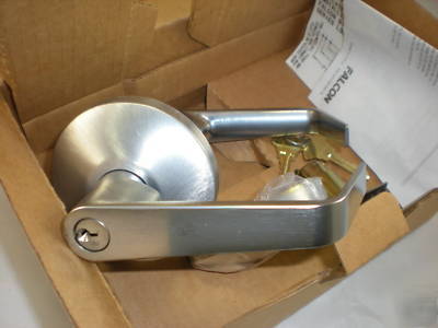 New 4X ir falcon storeroom lock lockset B581PD6 dan 626