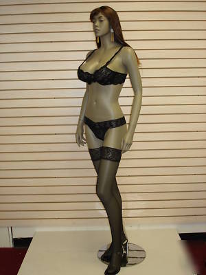 Brown black busty female mannequin sy-0101 / with wig