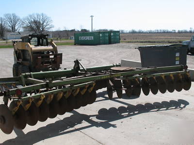 Disc john deere bw 14 ft. farm equipment implement