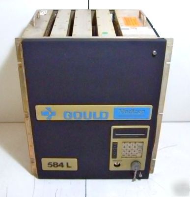 Gould modicon programmable controller as-584L-231 w mem